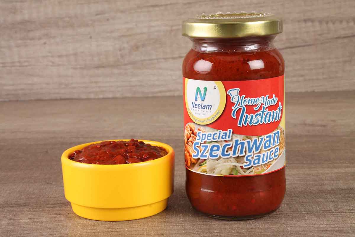 special schezwan sauce 200